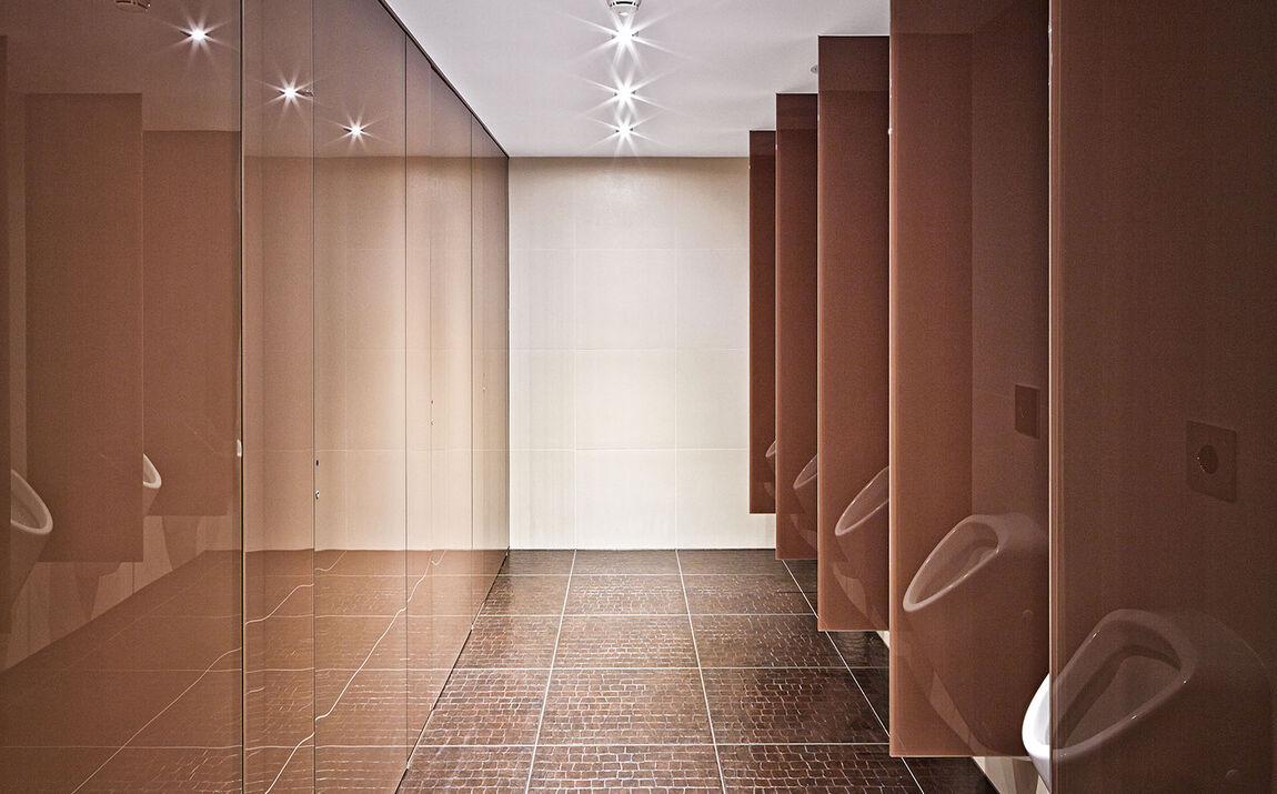 trennwand-GM Cabinmart-gm tueren und trennwaende-sanitaerbereich-buero