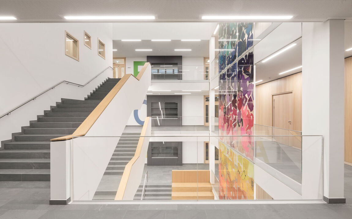 Grundschule mit GM RAILING Plan 2 Grundschule mit GM RAILING Plan 2