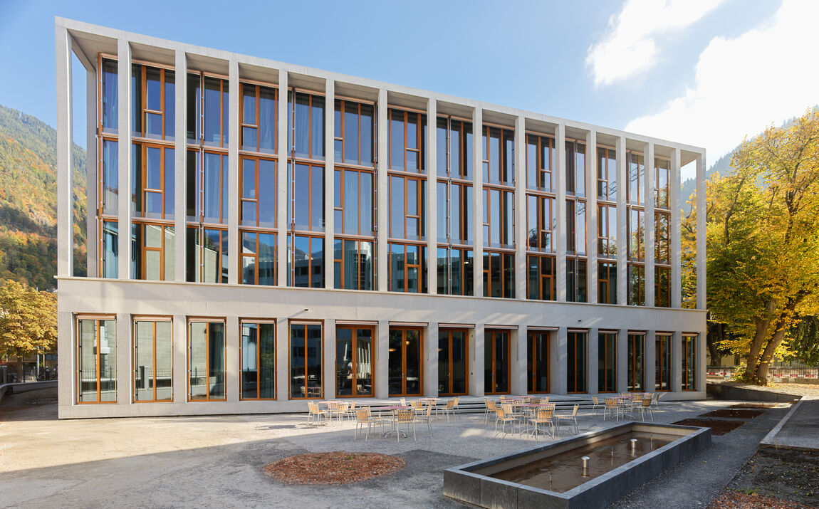 uniglas-isolierglas-obergericht-chur-adrianscheidegger (1)