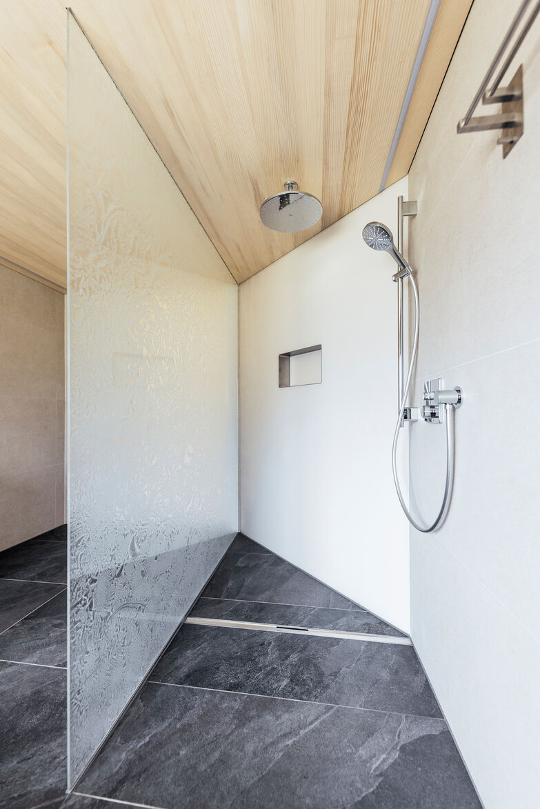 glasmarte-flachglas-ishower-duschverglasung-efh-reuthe-manuelpaul (1)