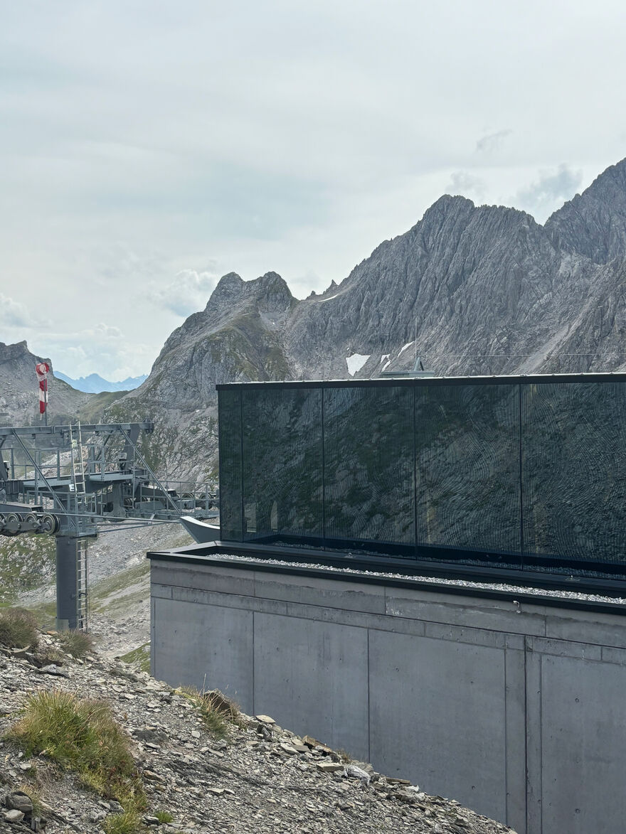 uniglas isolierglas-gm chrome-vogelschutzglas-madlochbahn-zuers-doppelmayr(3)