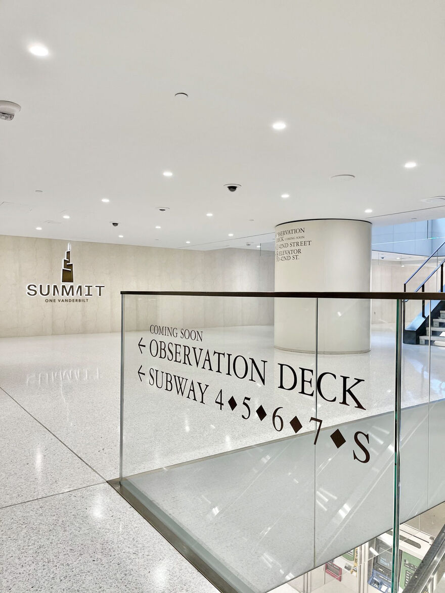 Hochhaus mit GM Railing 