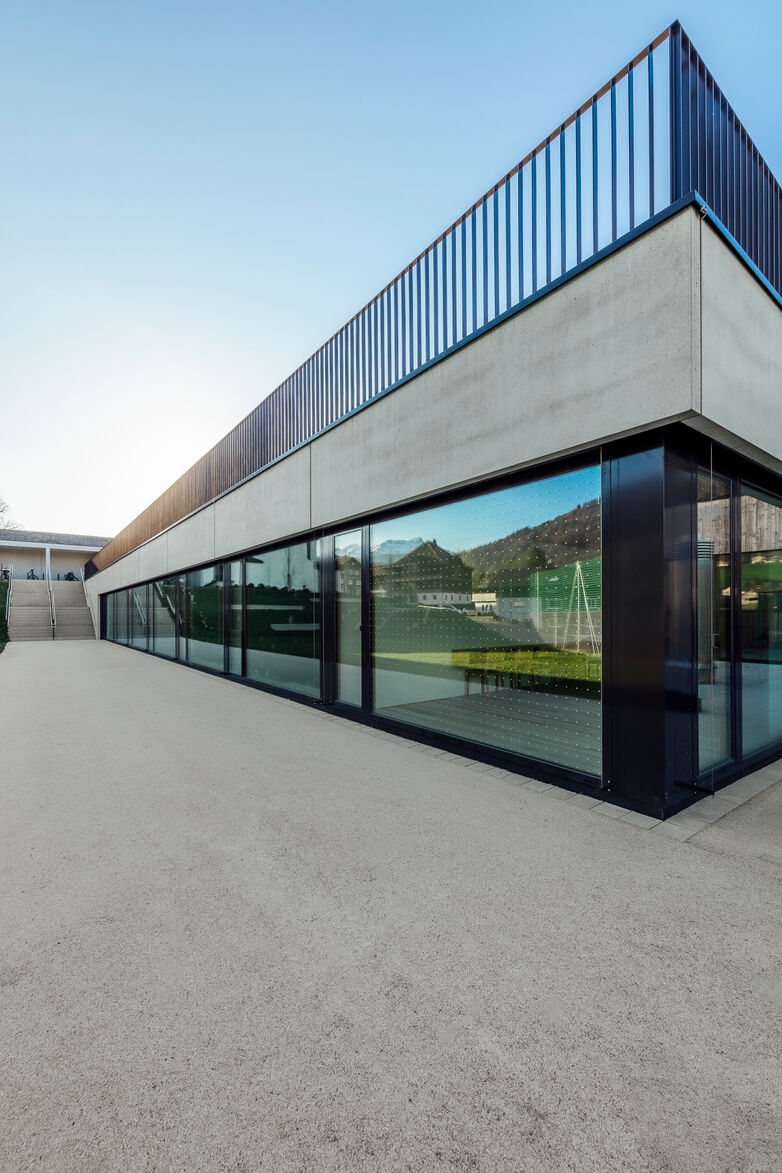 uniglas isolierglas-saflex flysafe 3d-vogelschutz glas-schule -andelsbuch-manuel paul(6)