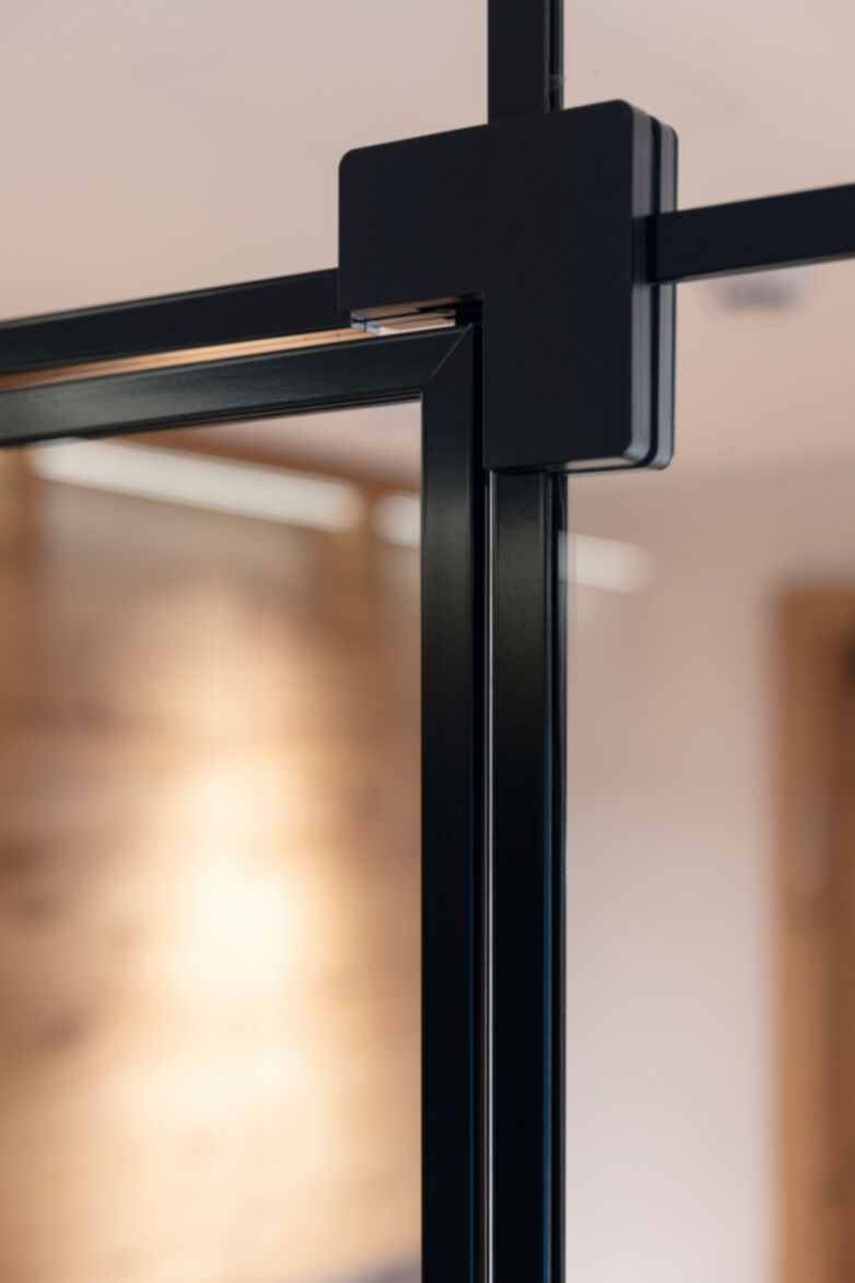 GM Martition Mono mit GM Zargenprofile Sölden