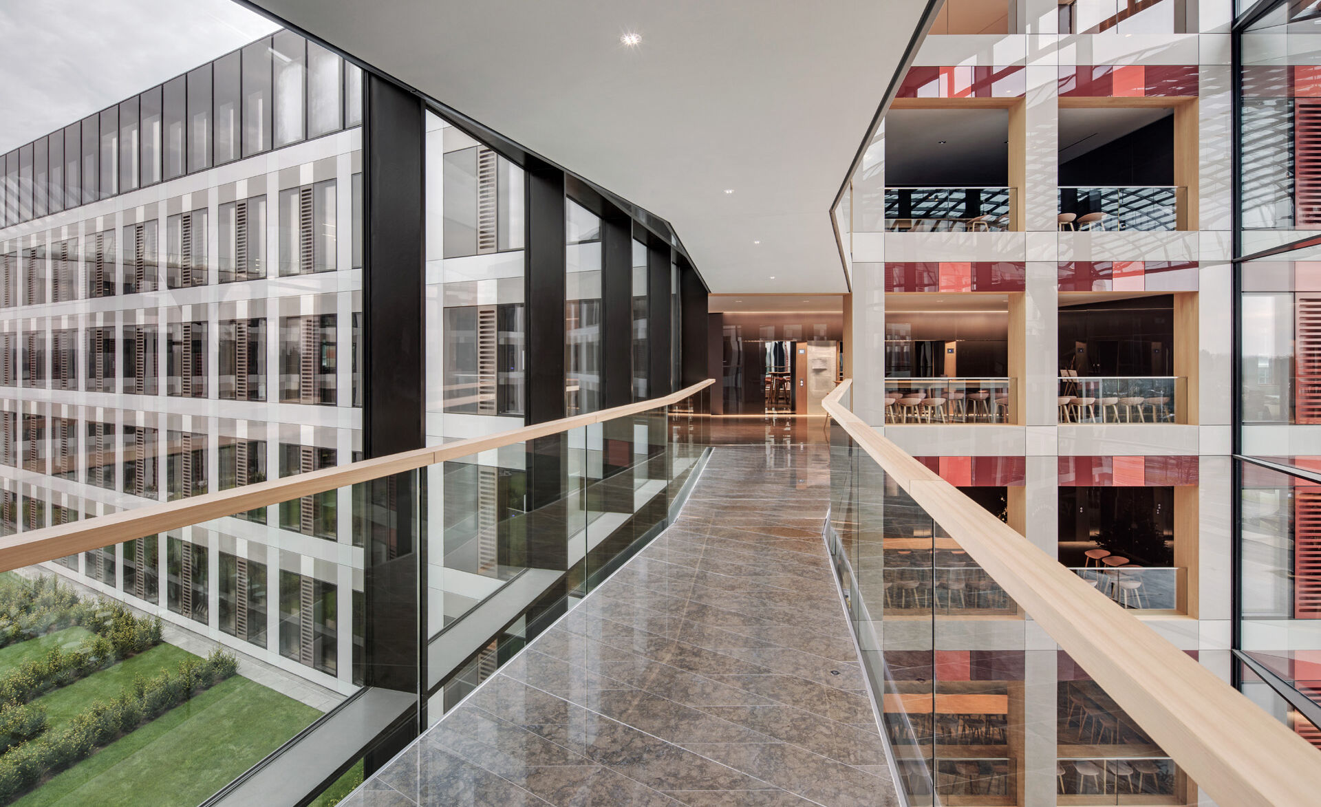 GM RAILING® SOLO Y bei Ernst & Young