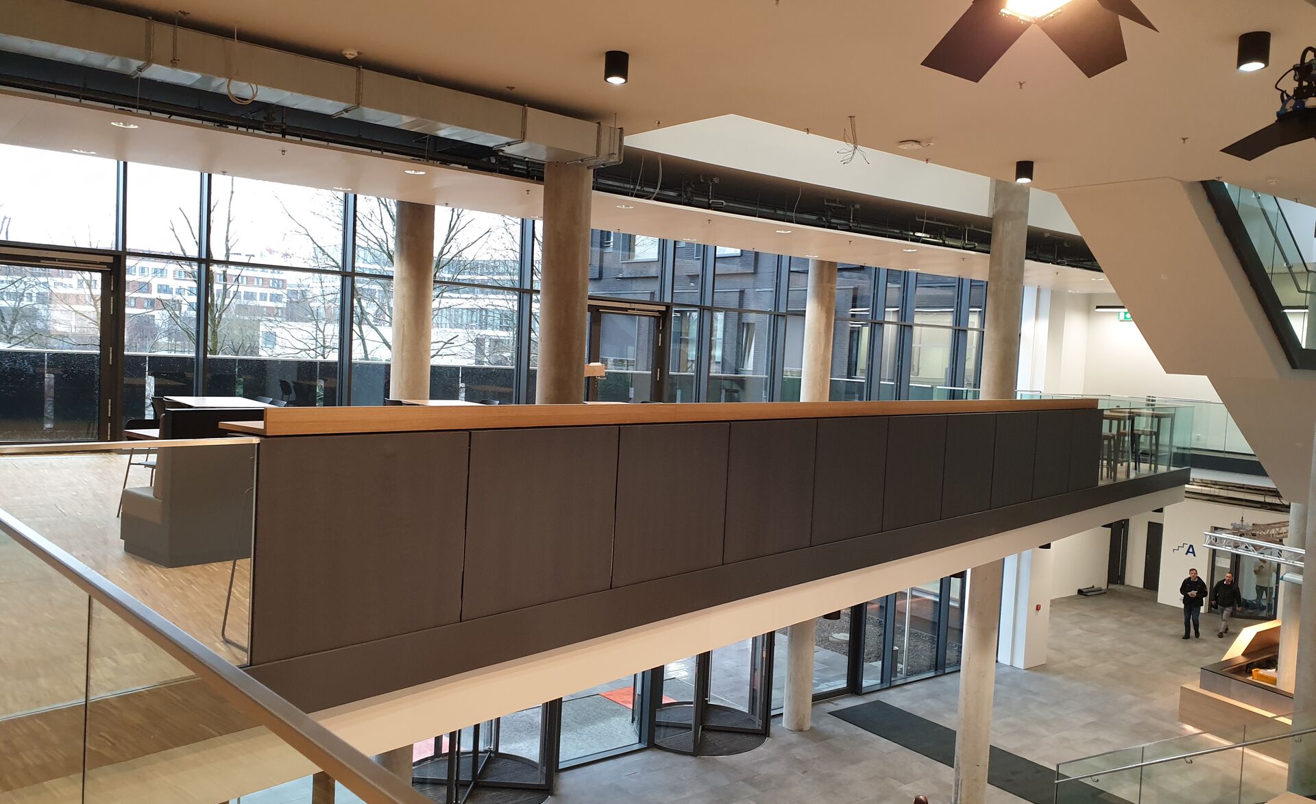 GM RAILING® UNI SOLO 20: Geschäftsgebäude ARRI München