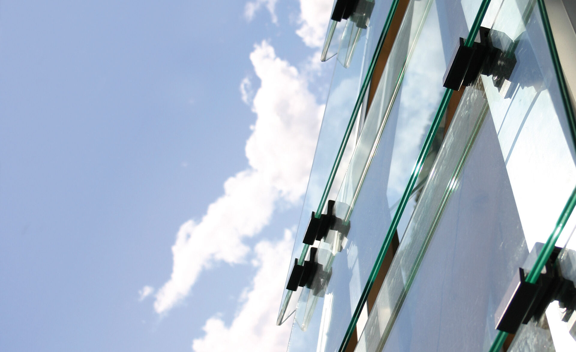 Schuppenhalter GM BRACKET S für Fassaden