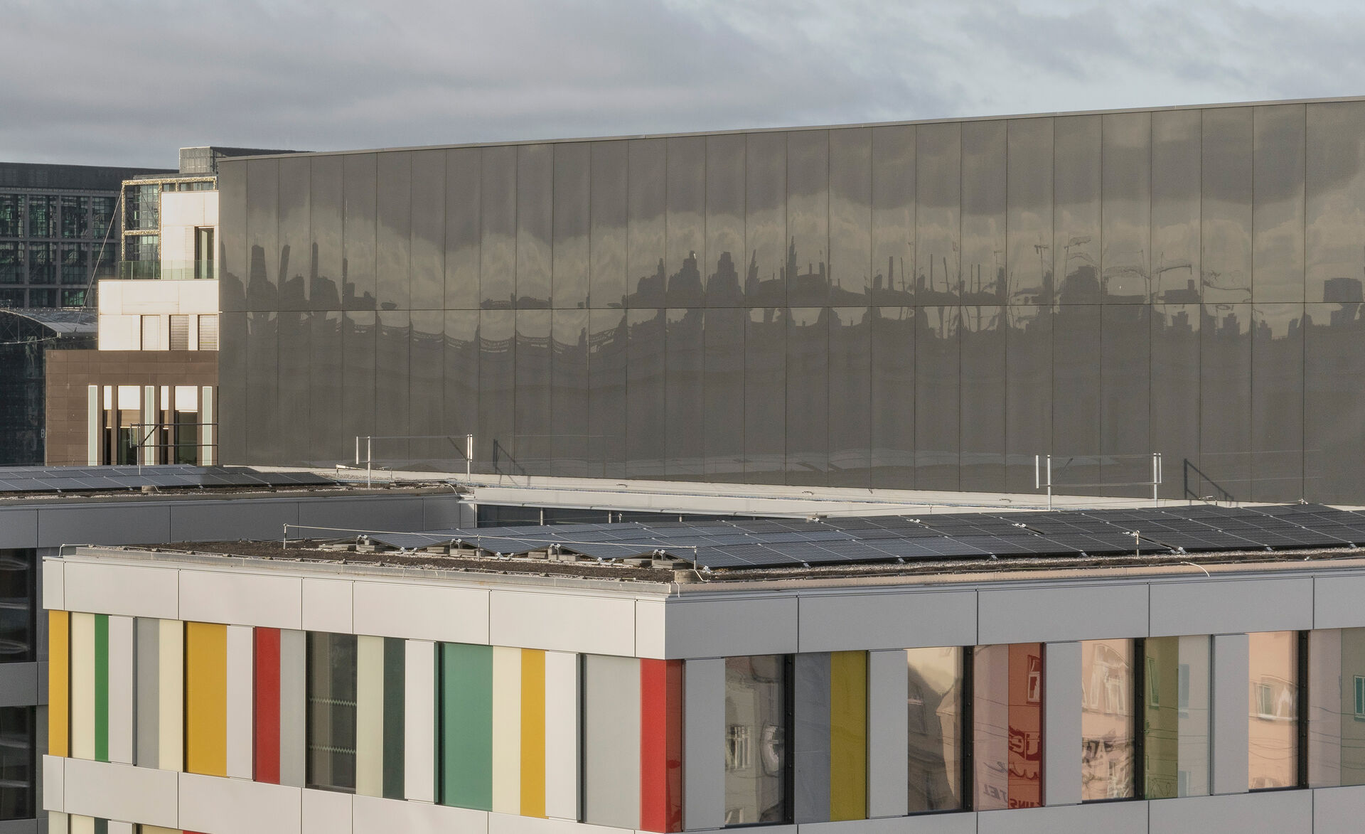 haltesysteme-gm glassics-hinterlüfte glasfassade-bundestag-berlin-jan bitter(2)