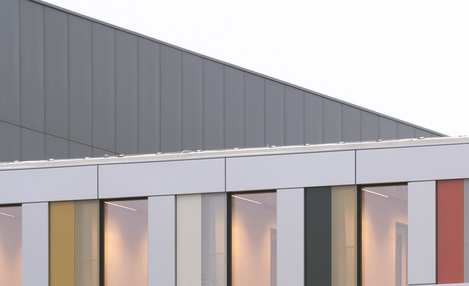 haltesysteme-gm glassics-hinterlüfte glasfassade-bundestag-berlin-jan bitter(3)