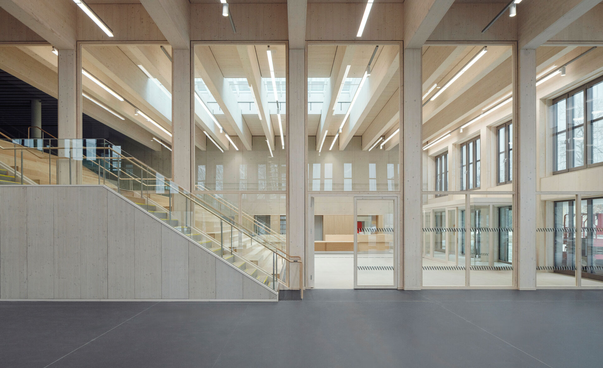 glasmarte-gmrailing-ganzglasgelaender-zollhochschul-rostock-janbitter (2)