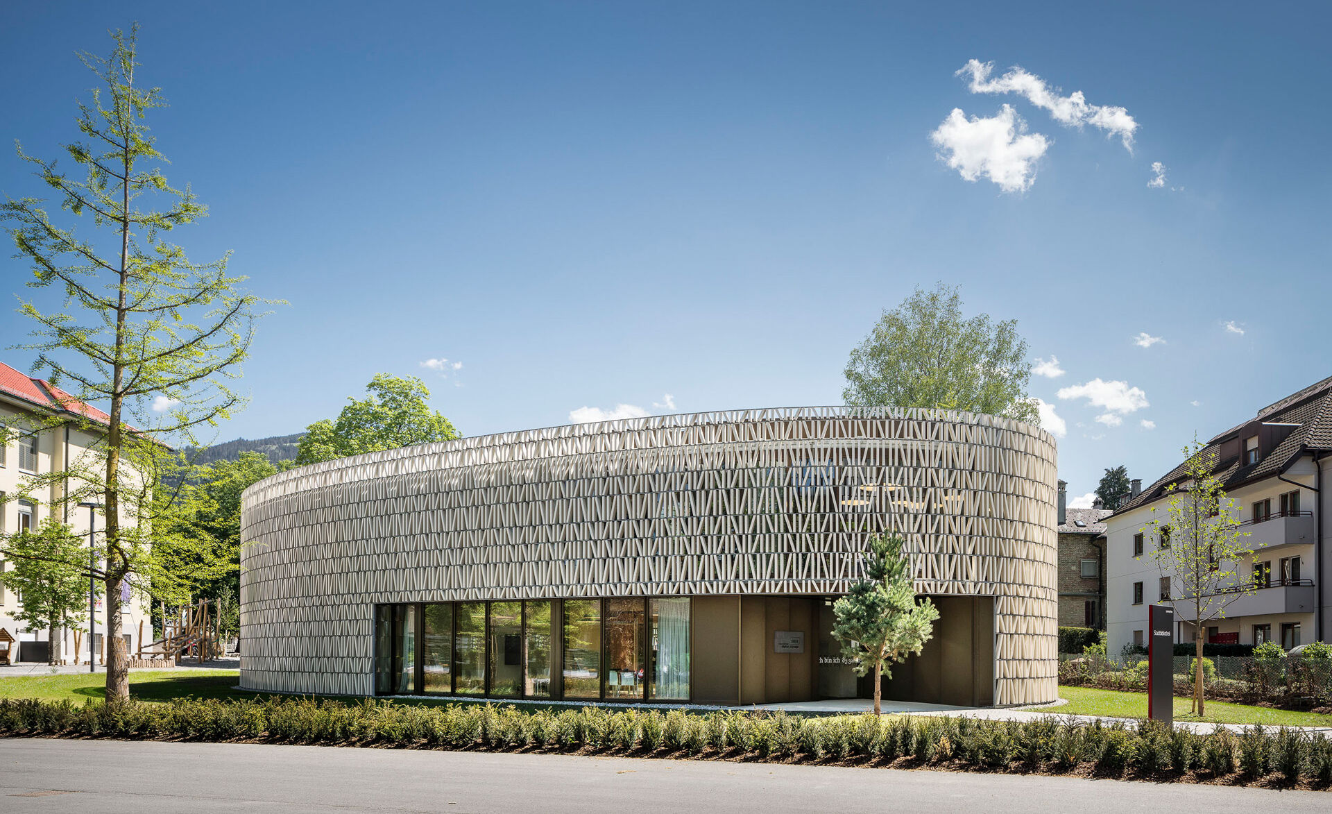 Stadtbibliothek mit GM Martition Mono 