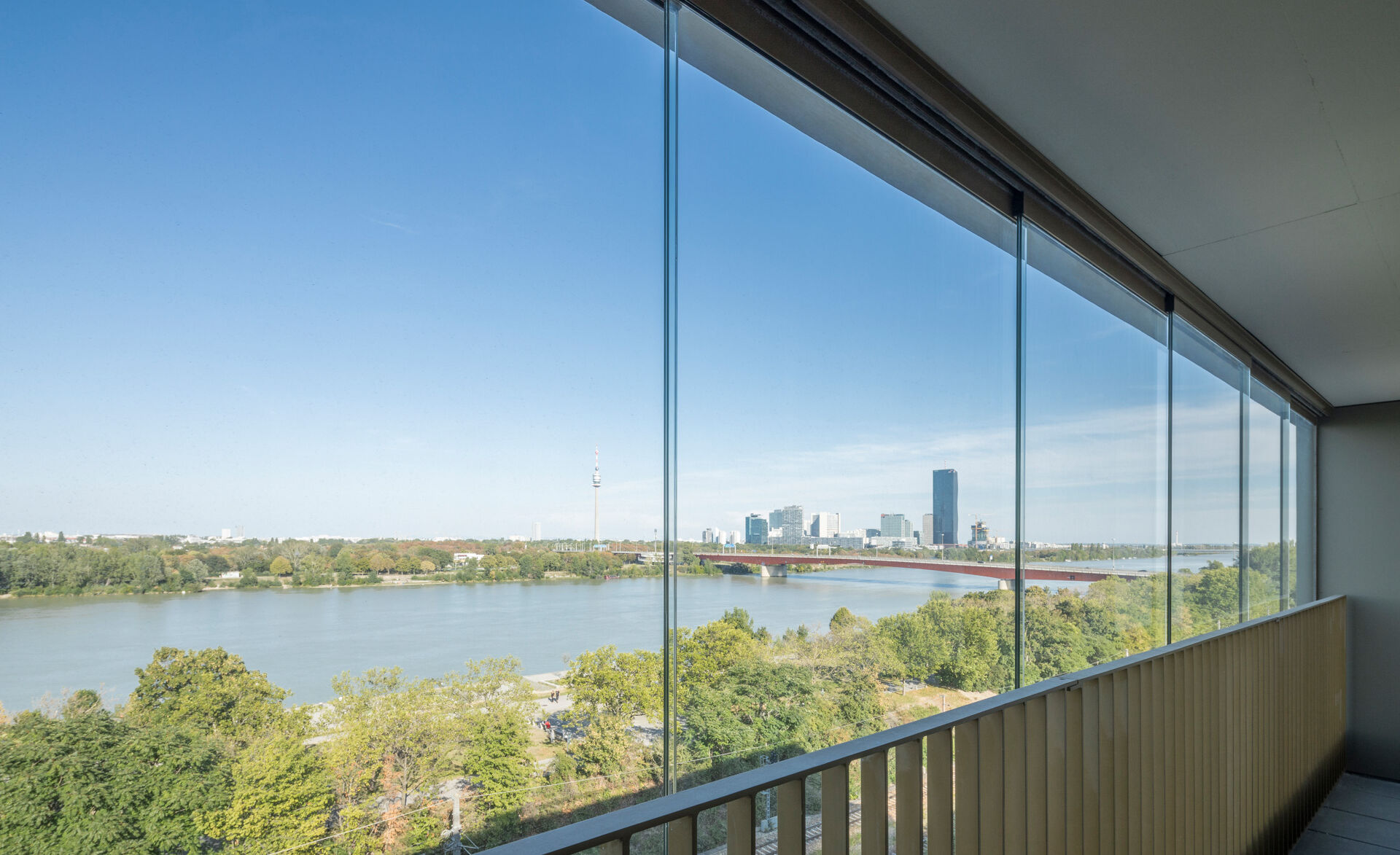 220829_GlasMarte_001