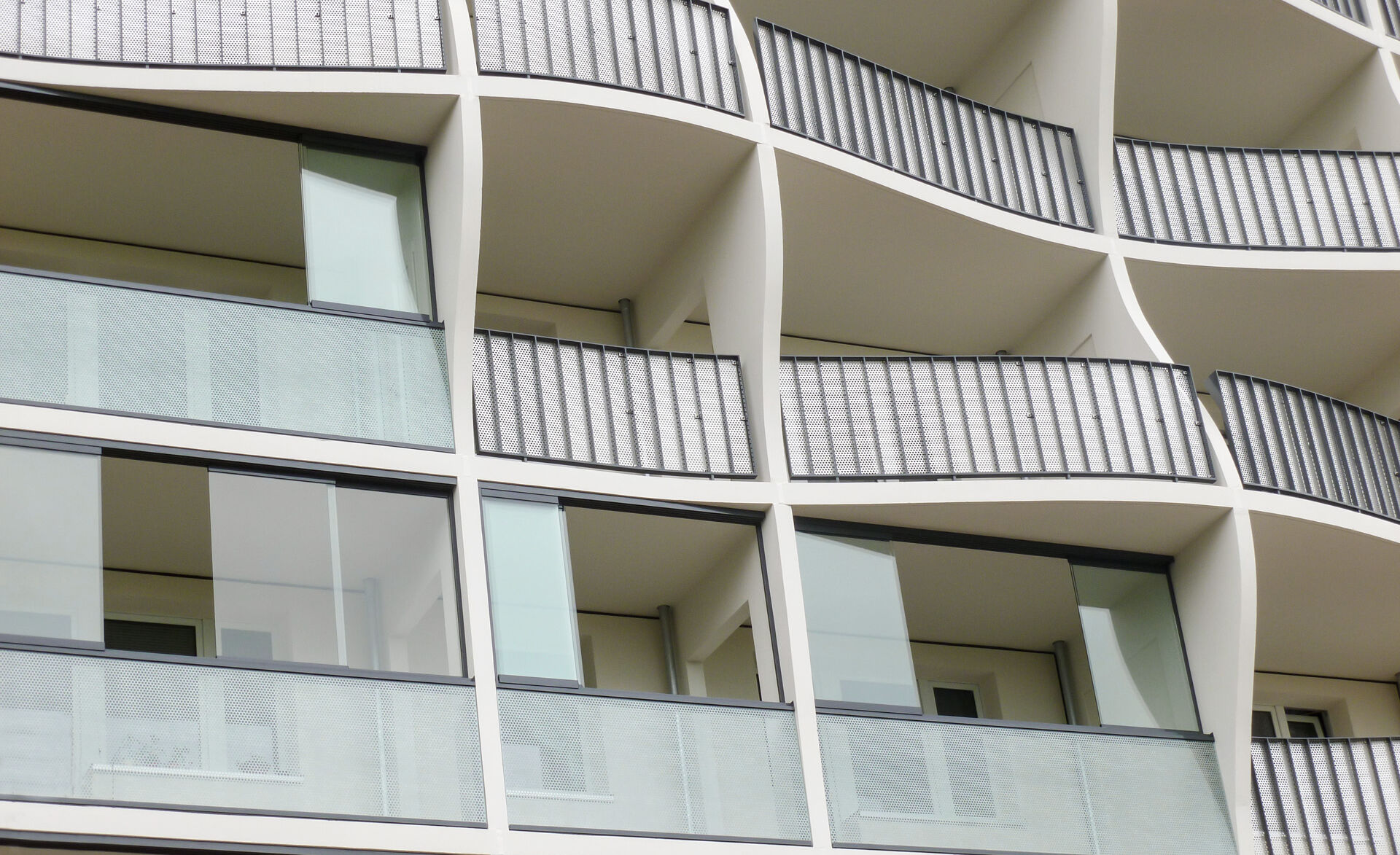 GM Toproll Parapet Magdeburg 