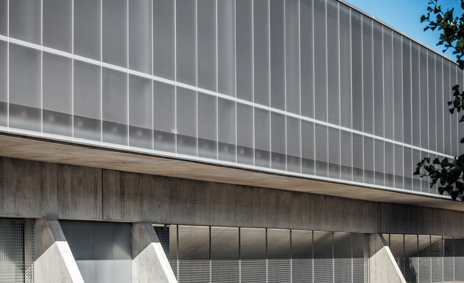 glasmarte-satinato-structuralglazing-reichshofstadionlustenau (31)