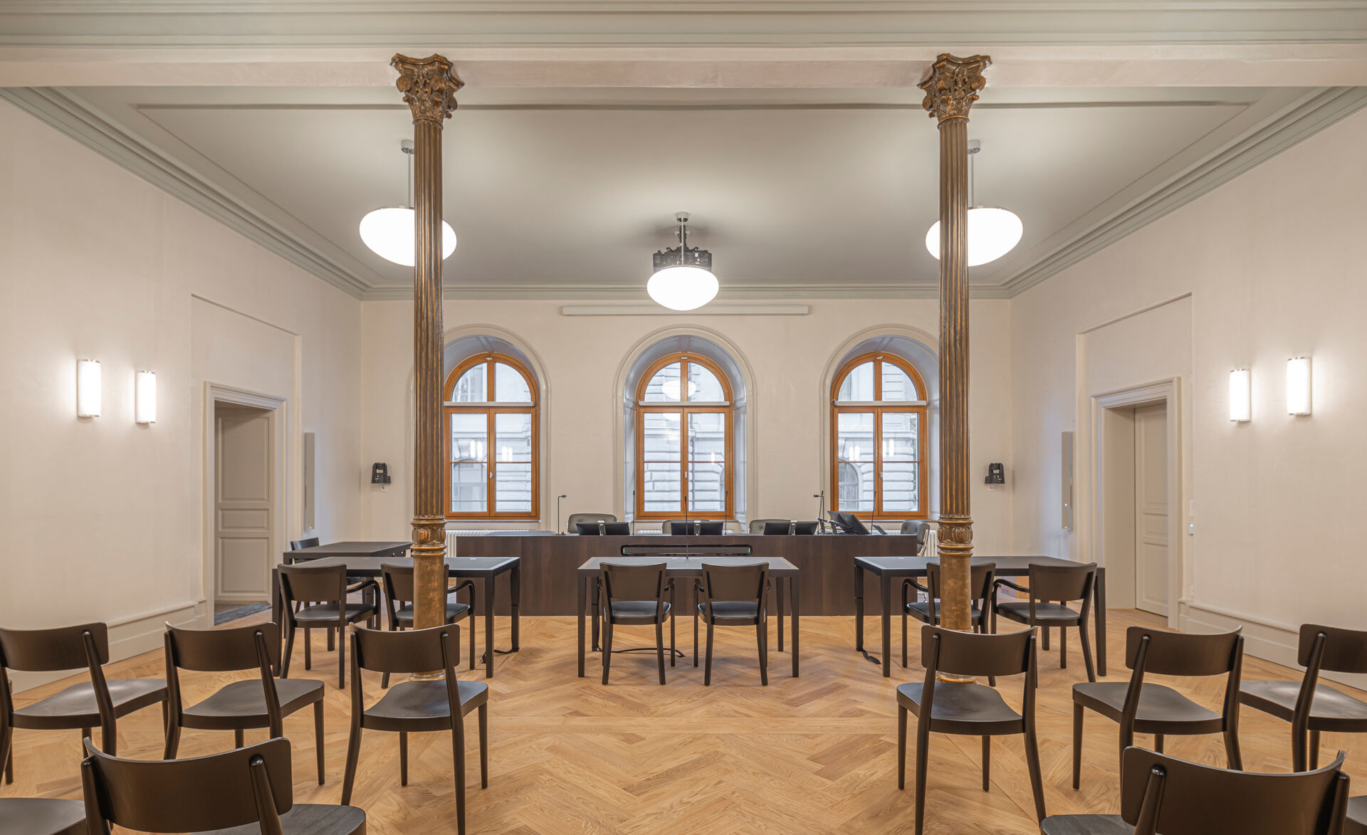 uniglas-isolierglas-safe-durchschusshemmend-obergericht-chur-ingorasp (4)