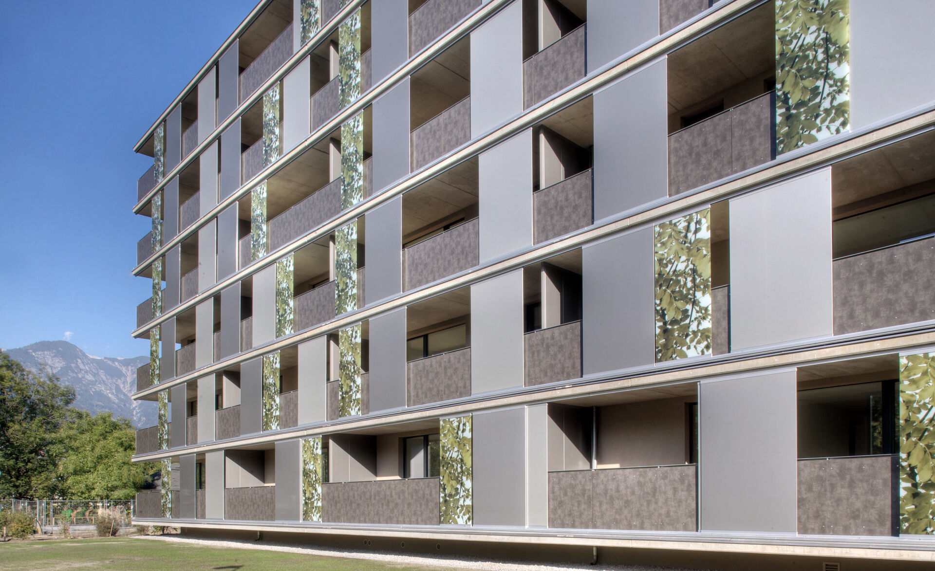 Wohnanlage mit GM Toproll 10/14 