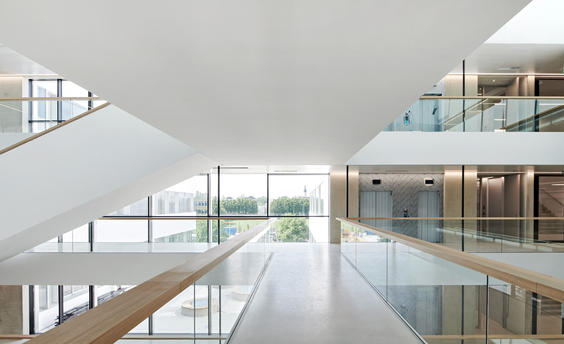 Absturzsicherung aus Glas: GM RAILING® UNI SOLO 