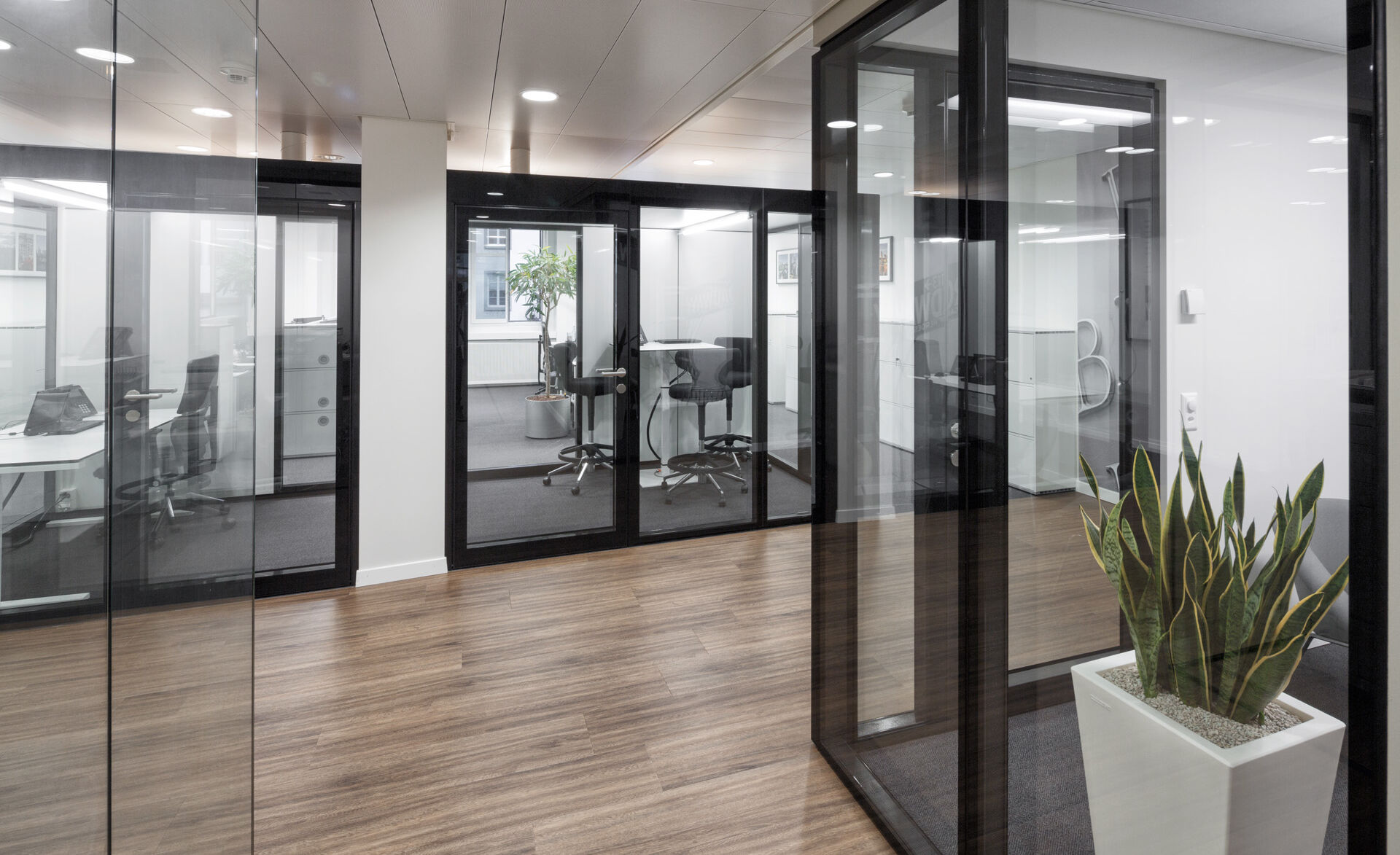 Büroräume mit GM Martition Plus Brown Brothers Büroräume mit GM Martition Plus Brown Brothers